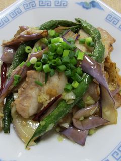 茄子といんげんの炒めもの(茄子和豆角)-レシピのメイン写真