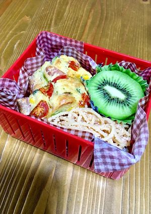 中学生女子 ケークサレ弁当-レシピのメイン写真