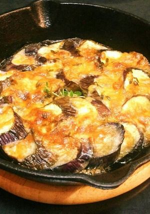 スキレットでナスのチーズ焼き-レシピのメイン写真