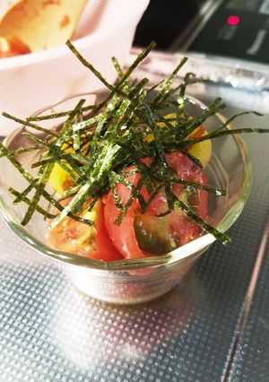 簡単！トマトのサラダ。わさびドレッシング-レシピのメイン写真
