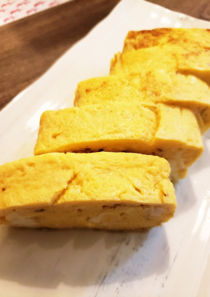 ジュワーっと出し汁多めのだし巻き玉子♪-レシピのメイン写真