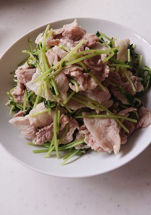豆苗と豚肉のレンチン蒸し☆-レシピのメイン写真