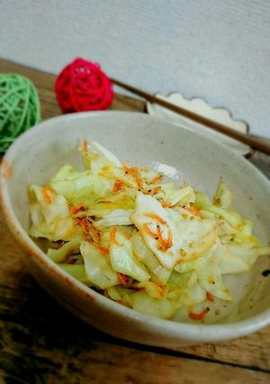 簡単！キャベツと小エビのゴマ炒め-レシピのメイン写真