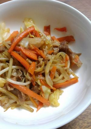 冷蔵庫の余り物！オイスターソース野菜炒め-レシピのメイン写真