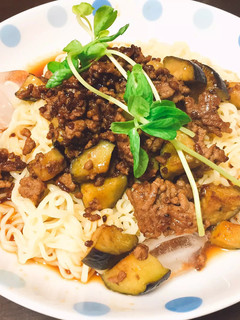 旨辛!茄子と挽肉の冷やしラーメン-レシピのメイン写真