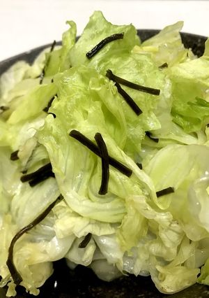無限★塩昆布とごま油で簡単★レタスサラダ-レシピのメイン写真