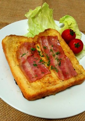 ベーコンのふわふわフレンチトースト-レシピのメイン写真