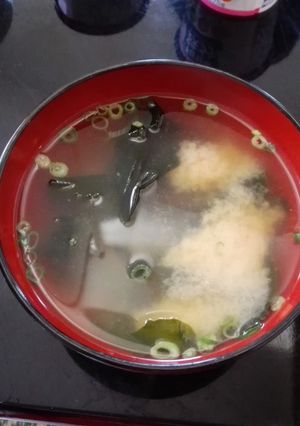 簡単過ぎる即席ワカメの味噌汁-レシピのメイン写真