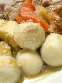 里芋と豚肉のごま&ナッツ風味煮-レシピのメイン写真
