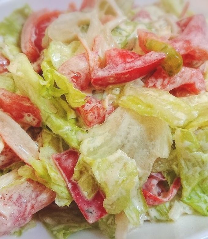 レタスとカニカマのトマトサラダ-レシピのメイン写真
