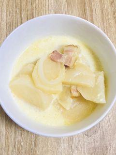 かぶとベーコンの優しい豆乳スープ!-レシピのメイン写真