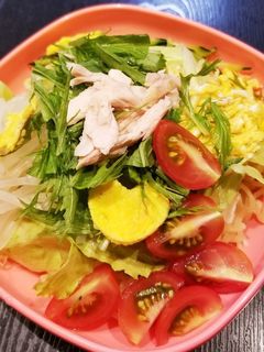 冷やしサラダラーメン-レシピのメイン写真