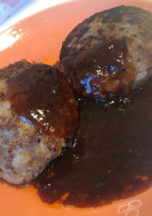 簡単ふっくらジューシーハンバーグ-レシピのメイン写真