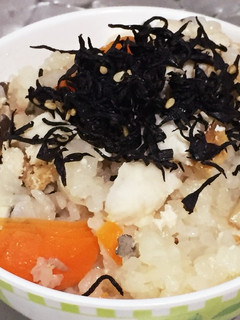 とり肉とヒラタケの炊き込みご飯-レシピのメイン写真