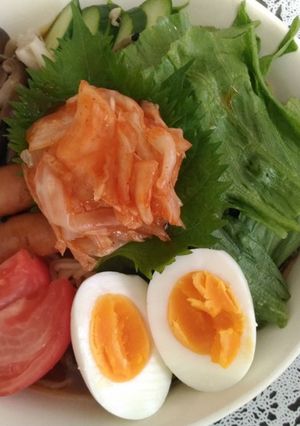 野菜たっぷり☆みそ辛冷やしラーメン-レシピのメイン写真