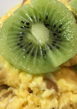 納豆オムレツキウイのせ-レシピのメイン写真