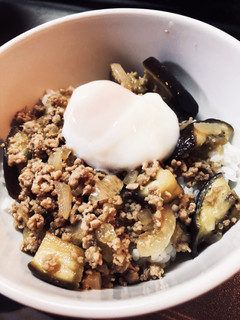 温玉のっけなすの肉味噌丼-レシピのメイン写真