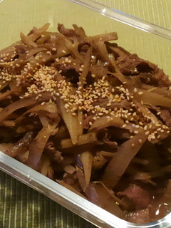 みんな大好き!牛肉とごぼうの煮物-レシピのメイン写真
