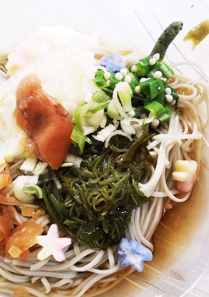 さっぱりとろろめかぶ梅冷やし蕎麦-レシピのメイン写真