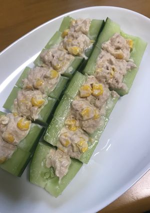 育ちすぎきゅうりでツナコーンボート-レシピのメイン写真