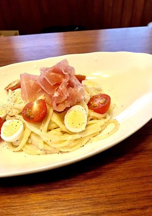 生ハムとうずら卵のクリームパスタ-レシピのメイン写真