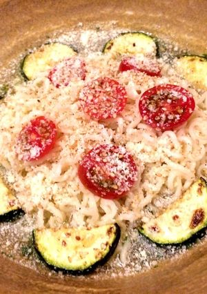 サッポロ一番でイタリアン塩らーめん-レシピのメイン写真