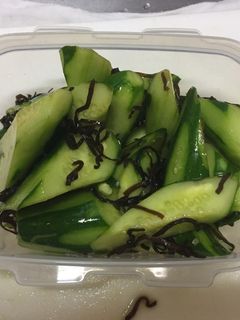 塩昆布・やみつきキュウリ-レシピのメイン写真