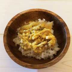 รูปของ 離乳食完了期〜幼児食 困ったときの玉子丼