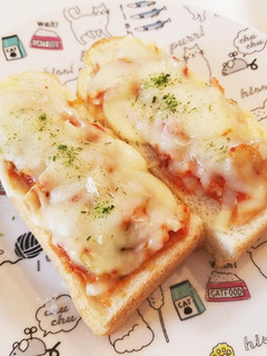 プチトマトとキムチのチーズトースト-レシピのメイン写真