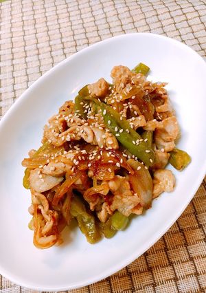 豚肉としし唐炒め✤焼肉タレ+αで極旨✨-レシピのメイン写真