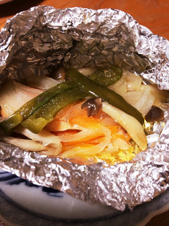 野菜とキノコも一緒に☆鮭のホイル焼き-レシピのメイン写真