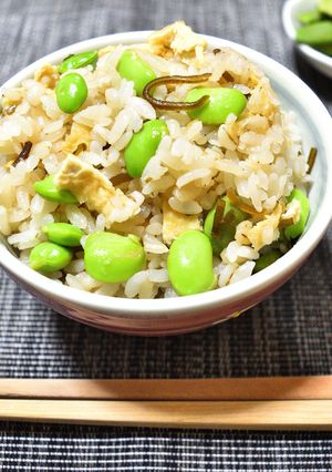 枝豆と塩昆布の炊き込みご飯-レシピのメイン写真