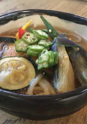 夏野菜の長寿牡蠣だし冷しうどん-レシピのメイン写真