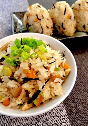 *簡単!ひじきの煮物で炊き込みご飯*-レシピのメイン写真
