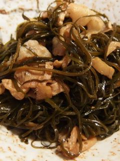 切り昆布と豚バラ肉の炒め煮-レシピのメイン写真