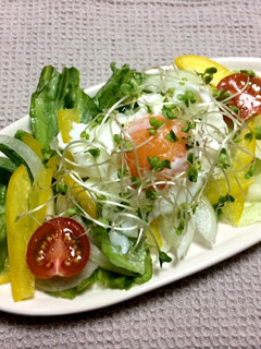 ノンオイル☆温玉たまねぎサラダ-レシピのメイン写真