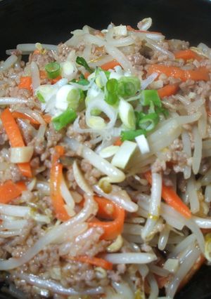 ご飯がすすむ！簡単もやし炒め☆丼にもOK-レシピのメイン写真