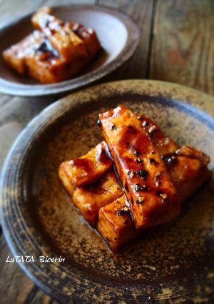 シンプル材料☆厚揚げの黒胡椒炒め黒酢あん-レシピのメイン写真