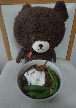 牛丼しめじ温泉卵のせ&しし唐辛子やきのせ-レシピのメイン写真