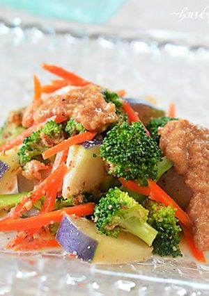 温野菜のアーモンド味噌だれがけ♪-レシピのメイン写真