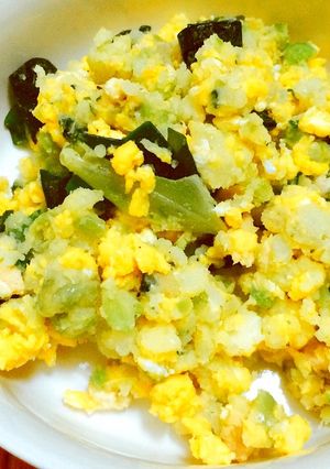 えんどう豆とパクチーの洋風ポテトサラダ-レシピのメイン写真