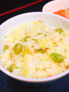 えんどう豆と鮭の洋風混ぜご飯-レシピのメイン写真