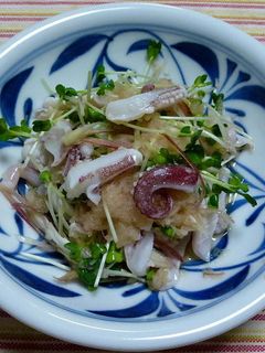 ヤリイカの下足と香味野菜のおろし和え-レシピのメイン写真