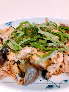ナスと豚肉のバターポン酢炒め-レシピのメイン写真