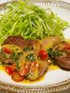 豚ロースステーキ♪バジル生クリームソース-レシピのメイン写真