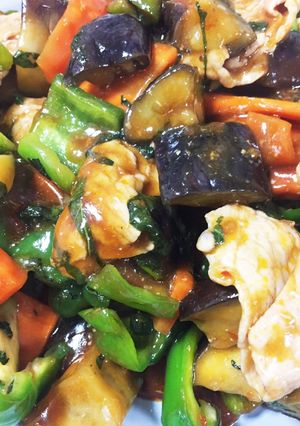 ナス・ピーマン・にんじんの肉味噌炒め-レシピのメイン写真