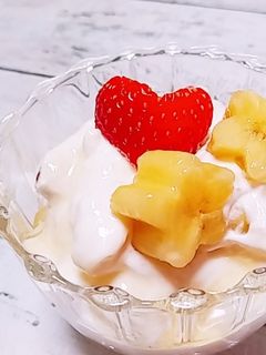 簡単デザート♡ホイップフルーツヨーグルト-レシピのメイン写真