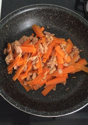 ツナとニンジン炒め(幼児食に味薄め)-レシピのメイン写真