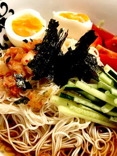 梅とキムチの冷やしそうめん-レシピのメイン写真