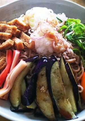 野菜たっぷり冷やしきつねそば☆-レシピのメイン写真